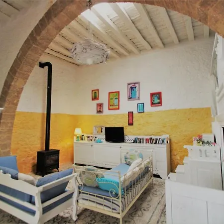Lemonia House